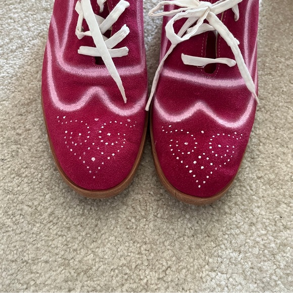 Collectable Esquivel Hand Painted Wingtip-Fuchsia Oxford Shoes 8 - Picture 10 of 14